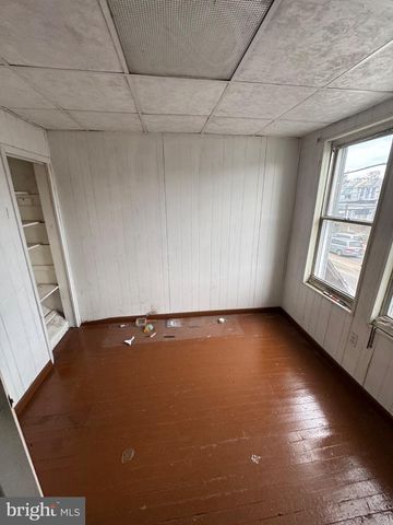 6535 PASCHALL AVE, Philadelphia, PA 19142