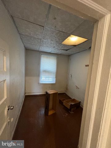 6535 PASCHALL AVE, Philadelphia, PA 19142