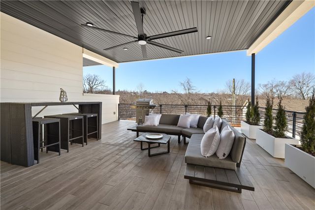 839 N Gregg Avenue, Fayetteville, AR 72701