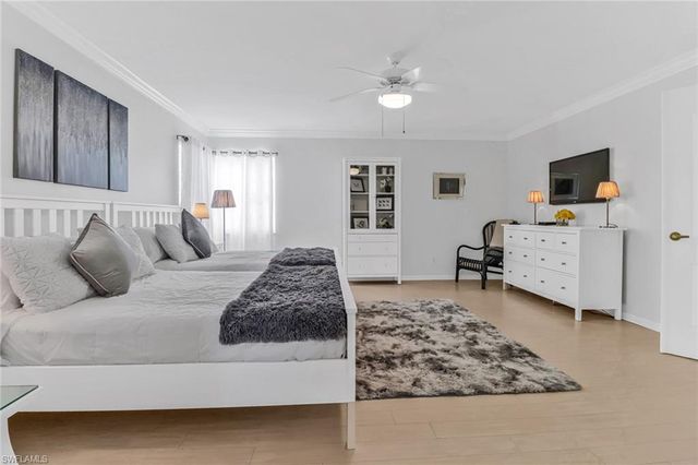 2018 Morning Sun LN, Naples, FL 34119