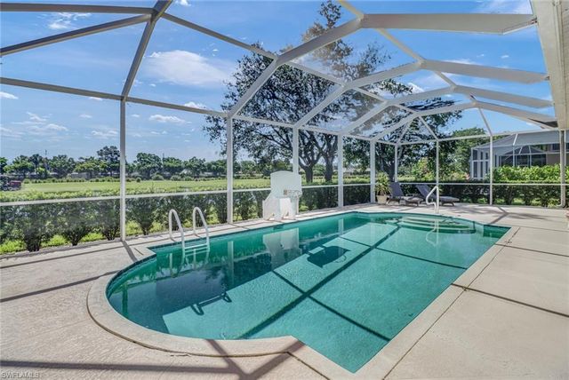 2018 Morning Sun LN, Naples, FL 34119