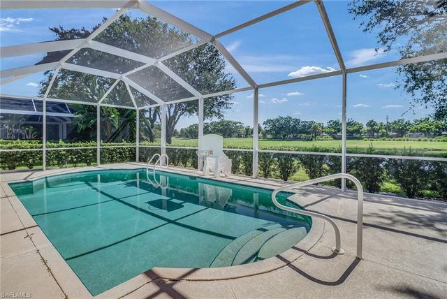 2018 Morning Sun LN, Naples, FL 34119