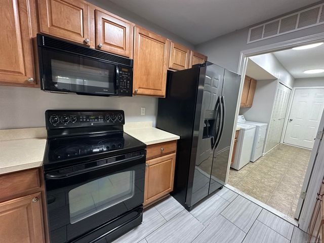 52149 Naugatuck Drive, Macomb Twp, MI 48042