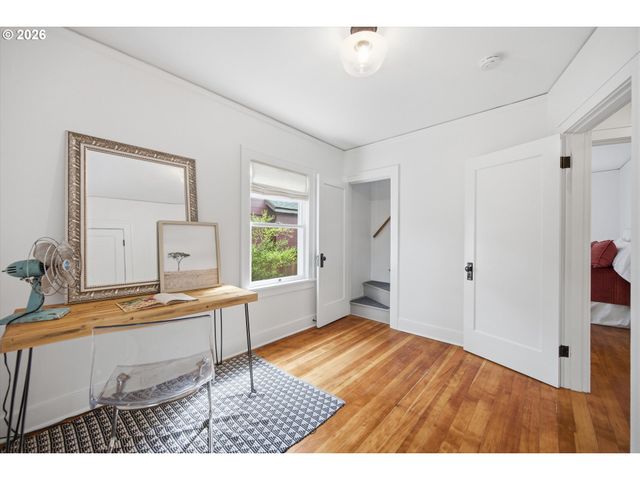 1934 Ne 55TH Ave, Portland, OR 97213