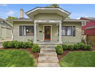 1934 Ne 55TH Ave, Portland, OR 97213