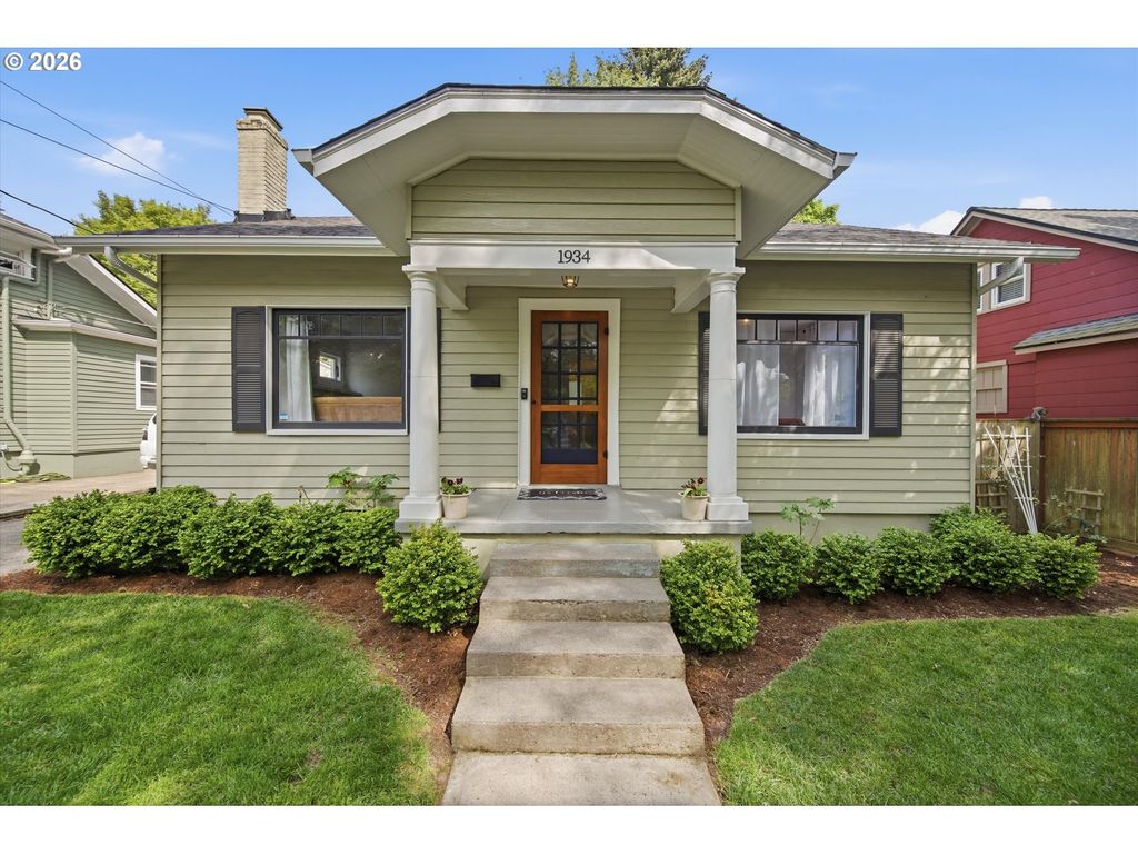 1934 Ne 55TH Ave, Portland, OR 97213