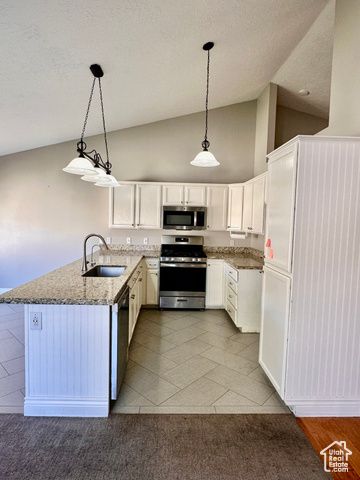 5634 MILLER CIR, Stansbury Park, UT 84074