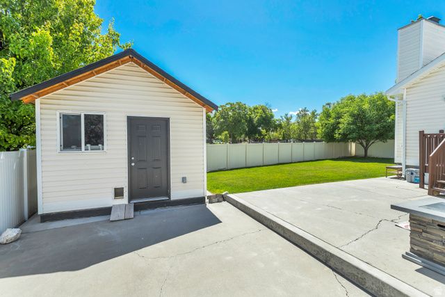 5634 MILLER CIR, Stansbury Park, UT 84074