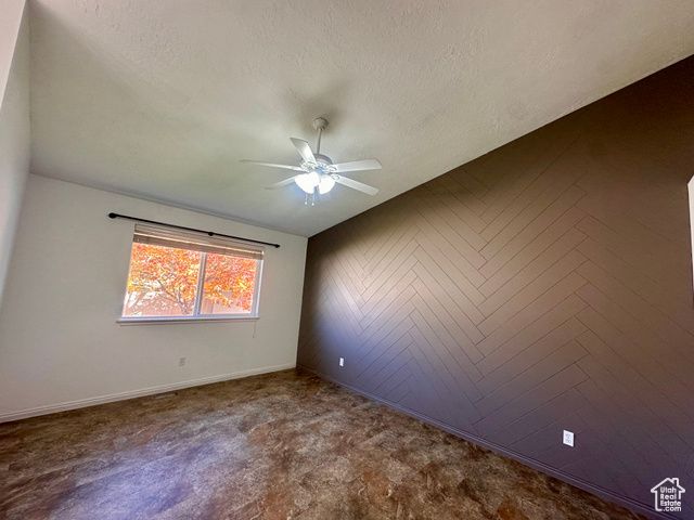 5634 MILLER CIR, Stansbury Park, UT 84074