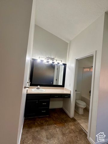 5634 MILLER CIR, Stansbury Park, UT 84074