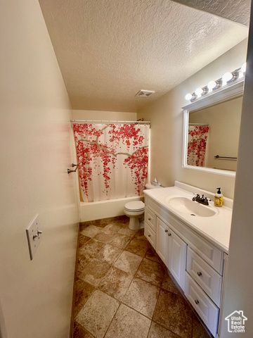 5634 MILLER CIR, Stansbury Park, UT 84074