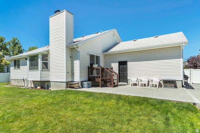 5634 MILLER CIR, Stansbury Park, UT 84074