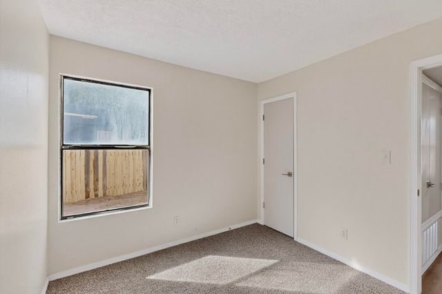 9745 Westbound Avenue SW, Albuquerque, NM 87121