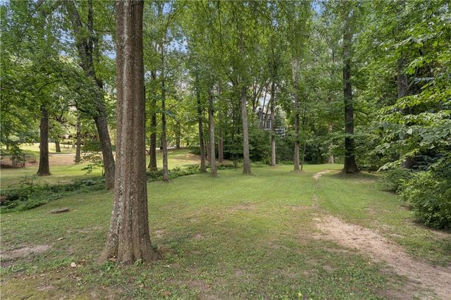 11 Polo Drive, Atlanta, GA 30309