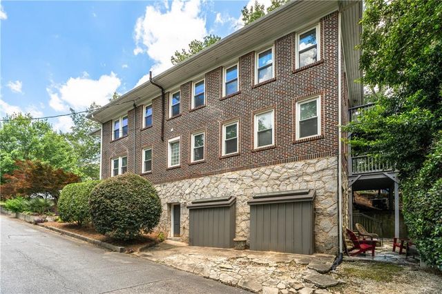 11 Polo Drive, Atlanta, GA 30309