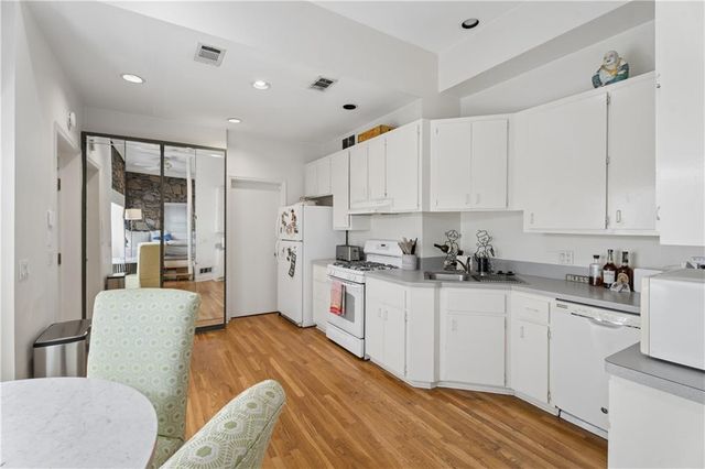 11 Polo Drive, Atlanta, GA 30309