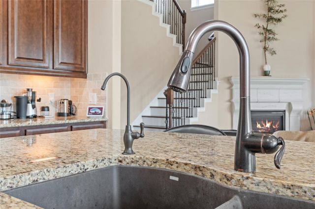 18002 Heartsong Drive, Cypress, TX 77429