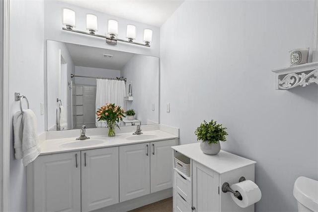 1057 Liberty NW Parkway, Atlanta, GA 30318