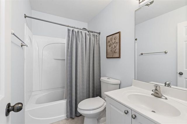 1057 Liberty NW Parkway, Atlanta, GA 30318