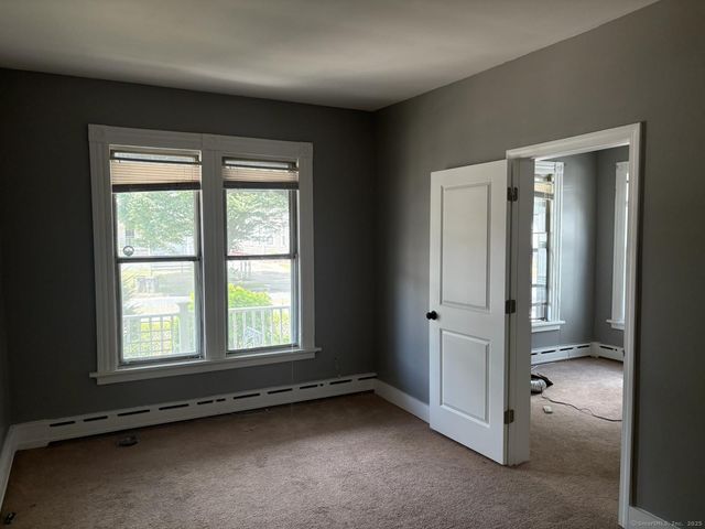 319 Sherman Avenue 1st fl, New Haven, CT 06518