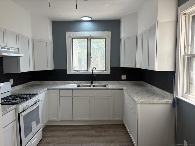 319 Sherman Avenue 1st fl, New Haven, CT 06518