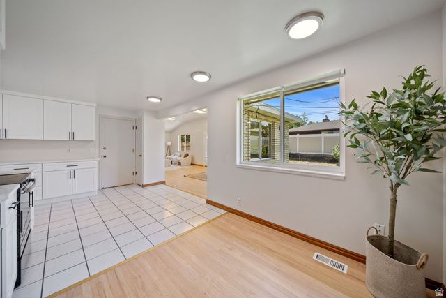 1920 E 7130 S, Cottonwood Heights, UT 84121