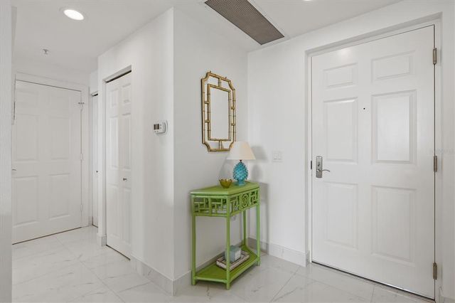 800 N TAMIAMI TRAIL 1111, Sarasota, FL 34236