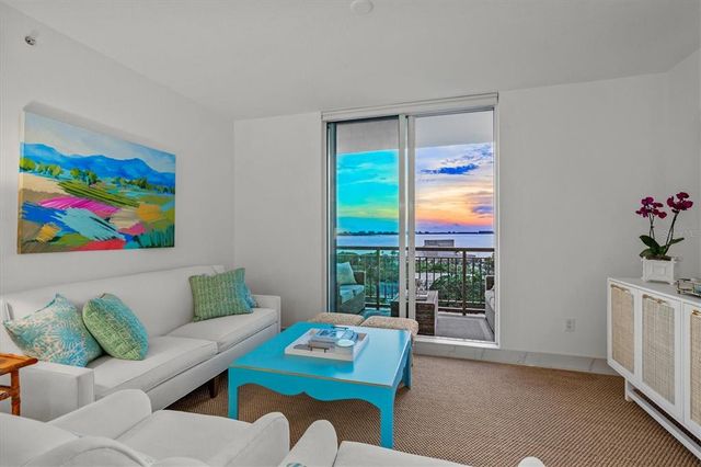800 N TAMIAMI TRAIL 1111, Sarasota, FL 34236