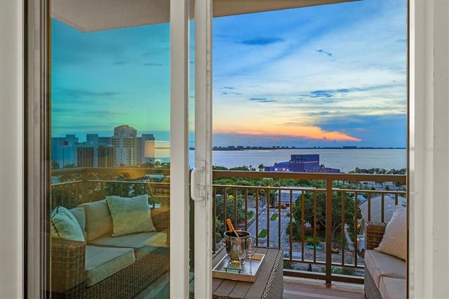 800 N TAMIAMI TRAIL 1111, Sarasota, FL 34236