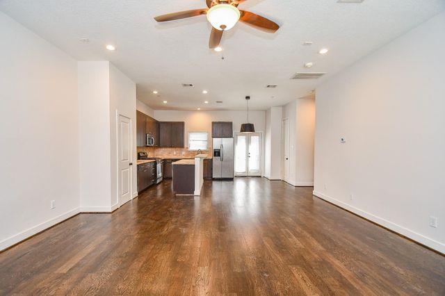 2422 Navigation Boulevard A, Houston, TX 77003