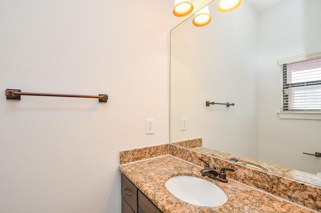 2422 Navigation Boulevard A, Houston, TX 77003