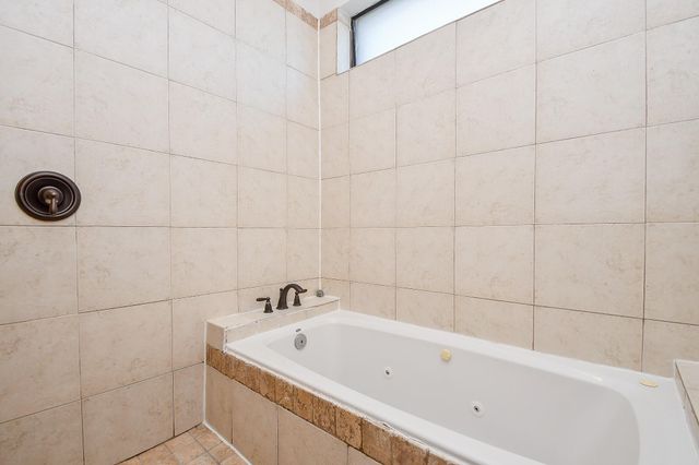 2422 Navigation Boulevard A, Houston, TX 77003