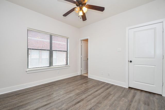 2422 Navigation Boulevard A, Houston, TX 77003