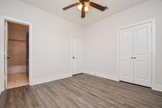 2422 Navigation Boulevard A, Houston, TX 77003