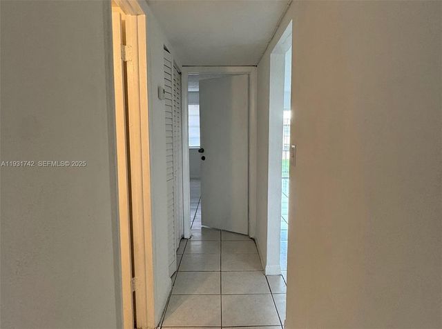 301 NW 177th St 204, Miami Gardens, FL 33169