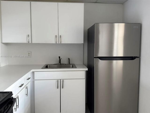 301 NW 177th St 204, Miami Gardens, FL 33169