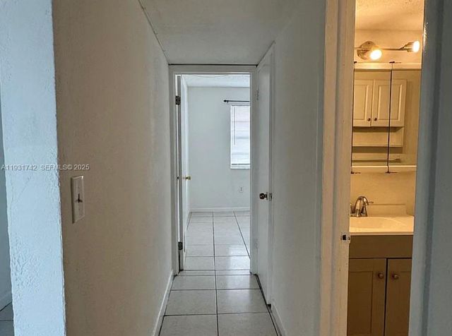 301 NW 177th St 204, Miami Gardens, FL 33169