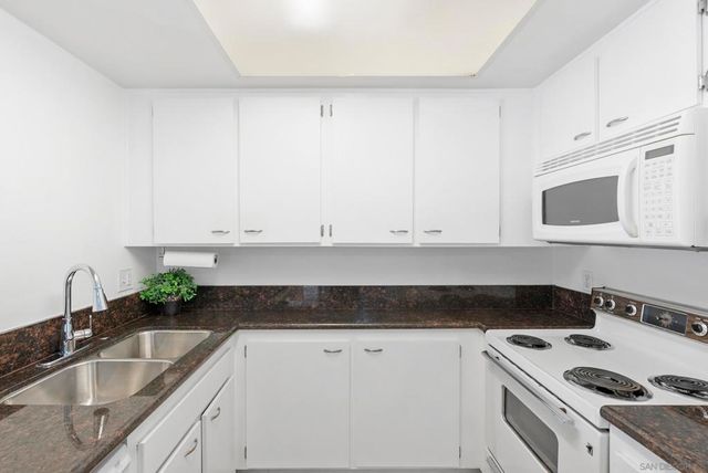 5978 Rancho Mission Rd 274, San Diego, CA 92108