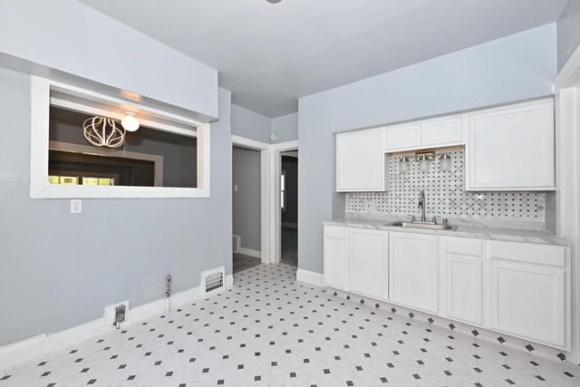 3052 40th STREET, Milwaukee, WI 53210