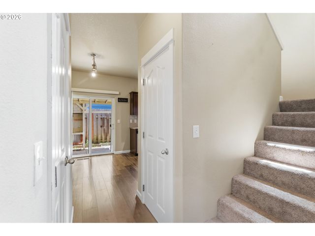 4332 Sw 183RD Ter, Beaverton, OR 97078