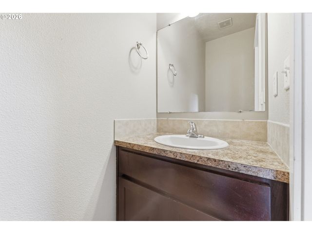 4332 Sw 183RD Ter, Beaverton, OR 97078