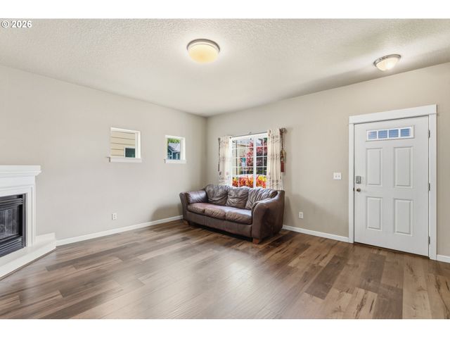 4332 Sw 183RD Ter, Beaverton, OR 97078
