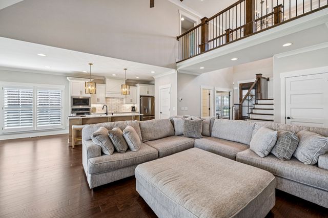 1832 Rhonda Dr, Christiana, TN 37037