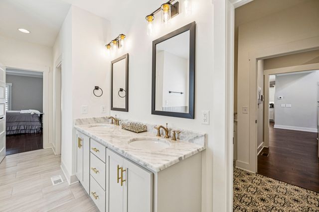 1832 Rhonda Dr, Christiana, TN 37037