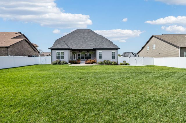1832 Rhonda Dr, Christiana, TN 37037