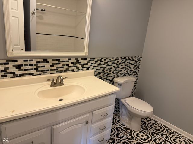 905 White Drive, New Castle, IN 47362