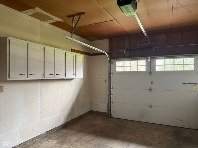 905 White Drive, New Castle, IN 47362