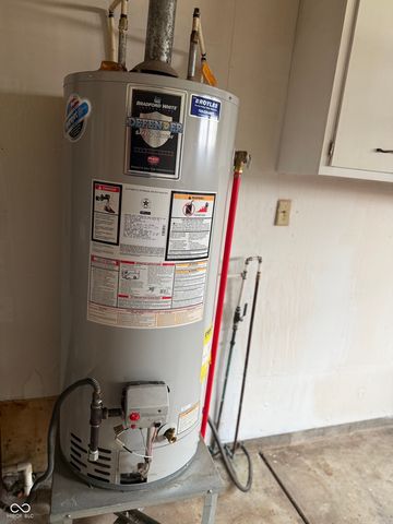 905 White Drive, New Castle, IN 47362