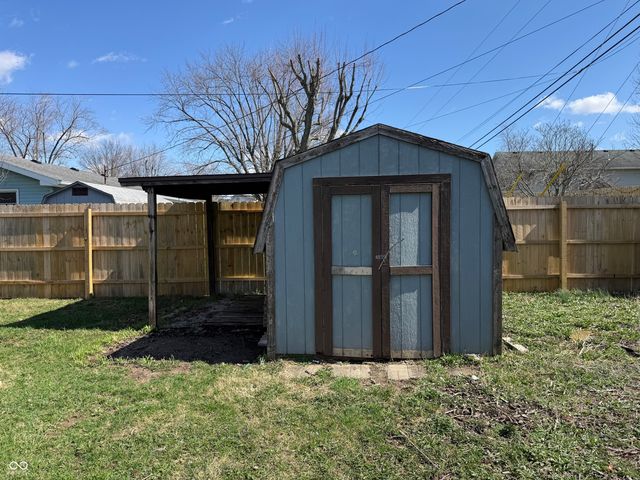 905 White Drive, New Castle, IN 47362