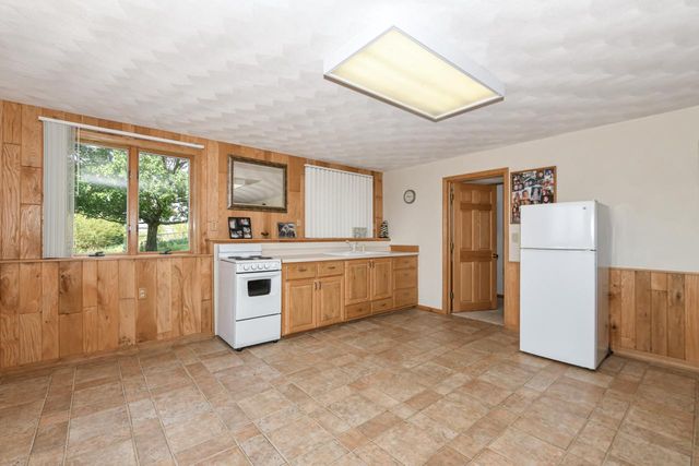 9702 W State Road 81, Beloit, WI 53511